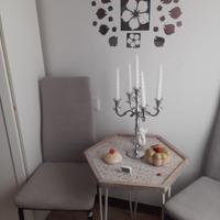 tavolino con 2 sedie 