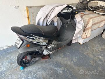 Scooter F15