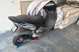 Scooter F15