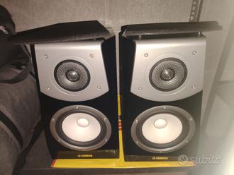 hifi diffusori Yamaha Soavo NS-B951 piano black  			