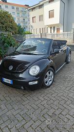 New beattle cabrio poco usato