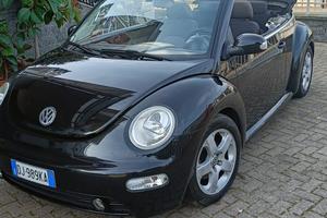 New beattle cabrio poco usato