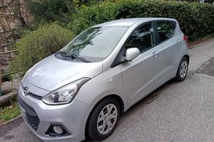 Auto HYUNDAI I10