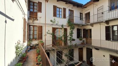3 LOCALI A GASSINO TORINESE
