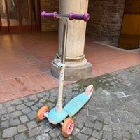 Monopattino 3 ruote con luci