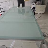 Tavoli MDF con piano in vetro