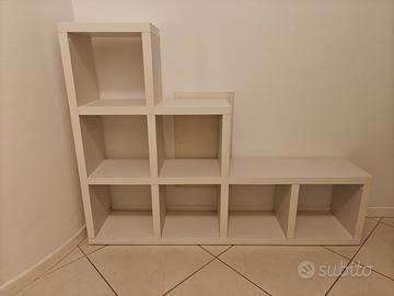 Mobile bianco libreria cubo 