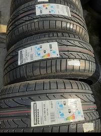 225/40/18 brigestone 4 pezzi nuove