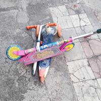 monopattini a pedalata per bambini