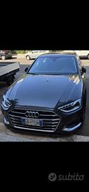 Audi A4 TDI 30 136 cv mild Hybrid diesel