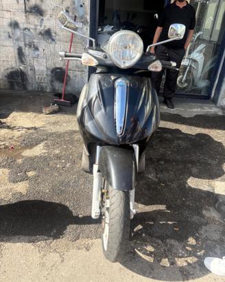 Piaggio Beverly 500 Tourer ie