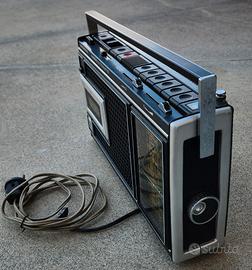 Radio Grundig con lettore musicassette