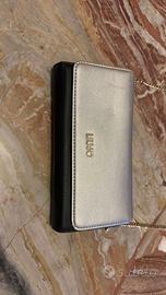 Portafoglio con tracolla Liu Jo