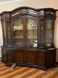 Mobile in legno in stile classico / neo-barocco