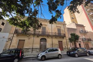 Castelvetrano esclusivo e unico immobile del 900