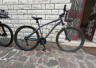 Mountain bike Rockrider ST100 - come nuova