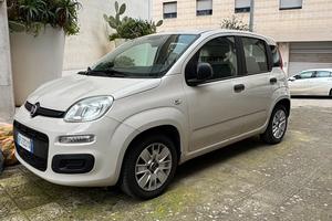 FIAT PANDA CON SOLI 27.000