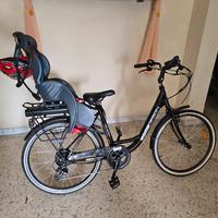 Bici elettrica momo design 