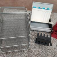 Set da ufficio in metallo (timbri, buste, rubrica)