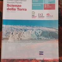 Libro scienze della terra