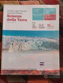 Libro scienze della terra