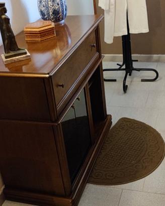 Mobile multi uso ( TV,Stereo, computer ecc)