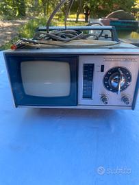 Televisore Portatile Vintage B/N Radio AM/FM '70