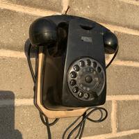 Telefono antico di bachelite da collezione
