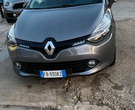 RENAULT Clio - 2015