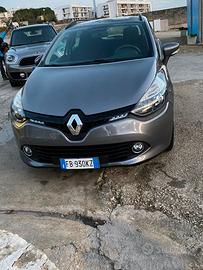 RENAULT Clio - 2015