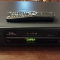 Videoregistratore VHS Samsung SV-221X Revisionato