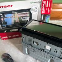 Navigatore pioneer avic-z810Dab Camper