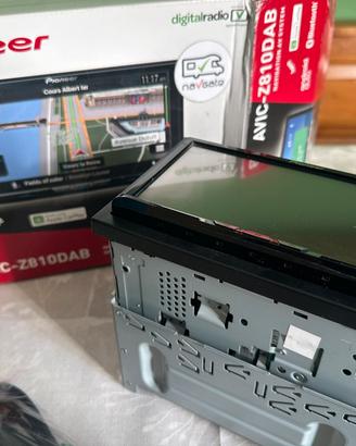 Navigatore pioneer avic-z810Dab Camper
