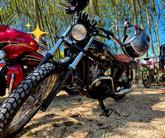 Aprilia Cafe Racer 125