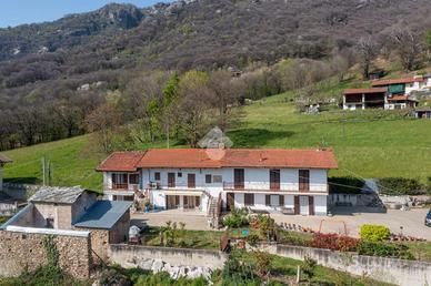 CASA SEMINDIPENDENTE A SANFRONT