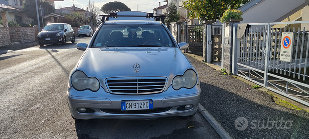 Mercedes benz w203 classe c 2004