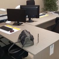 Arredamento per ufficio pari al nuovo