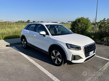 Audi Q2 tdi business advance