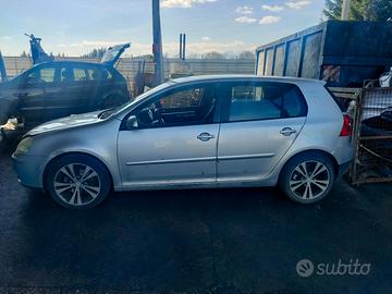 Ricambi per Golf 5 2000tdi Cod.motore Bkd