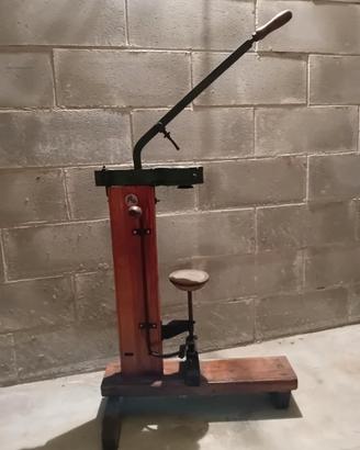 Tappatrice tappi sughero