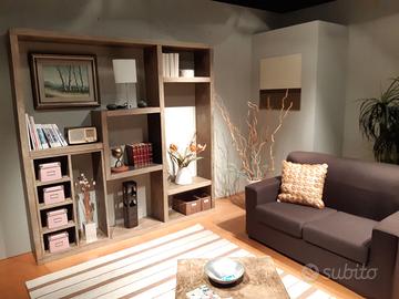 Libreria da soggiorno artigianale in legno nuova