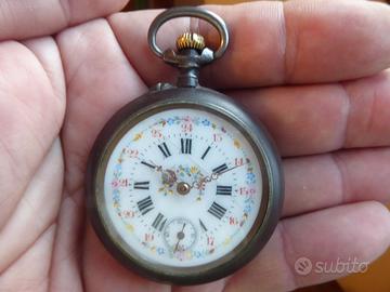 orologio da tasca a carica meccanica manuale