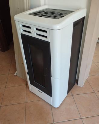 Stufa a pellet Anastasia Plus LaNordicaExtraflame