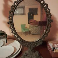 Specchio basculante in ottone dorato 