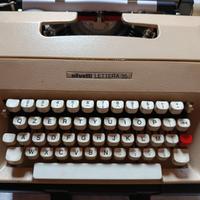 Macchina da scrivere Olivetti Lettera 35