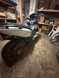 Motorino Gilera GP 800