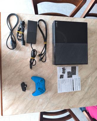 Xbox One 500GB+Conroller+adattatore cuffie