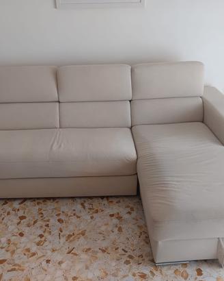 Divano 3 posti con  chaise longue