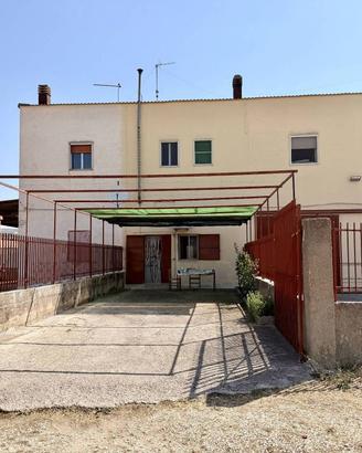 Villa di 100 m² con 2 locali a Matera