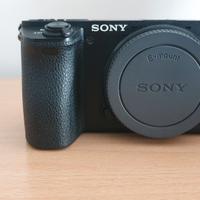 mirrorless Sony a6500